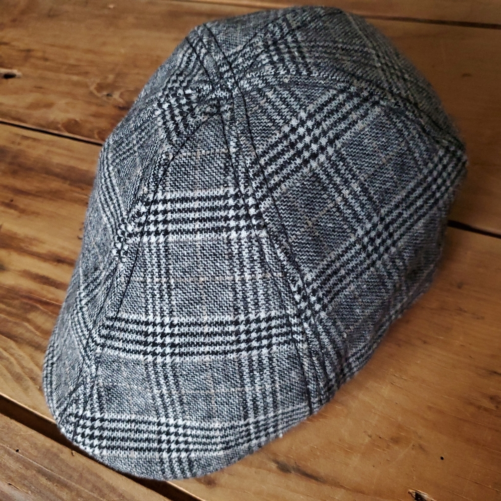 Timberland Men's Black and White Plaid Wool Blend Flat Cap